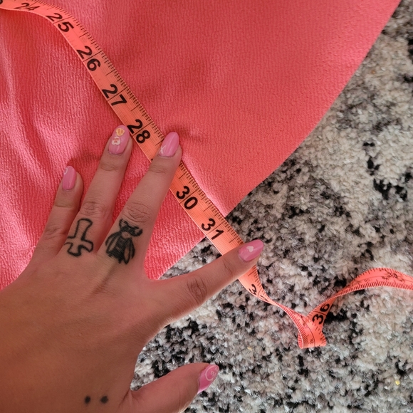 Soprano Coral Lace Dress - Picture 2 of 7